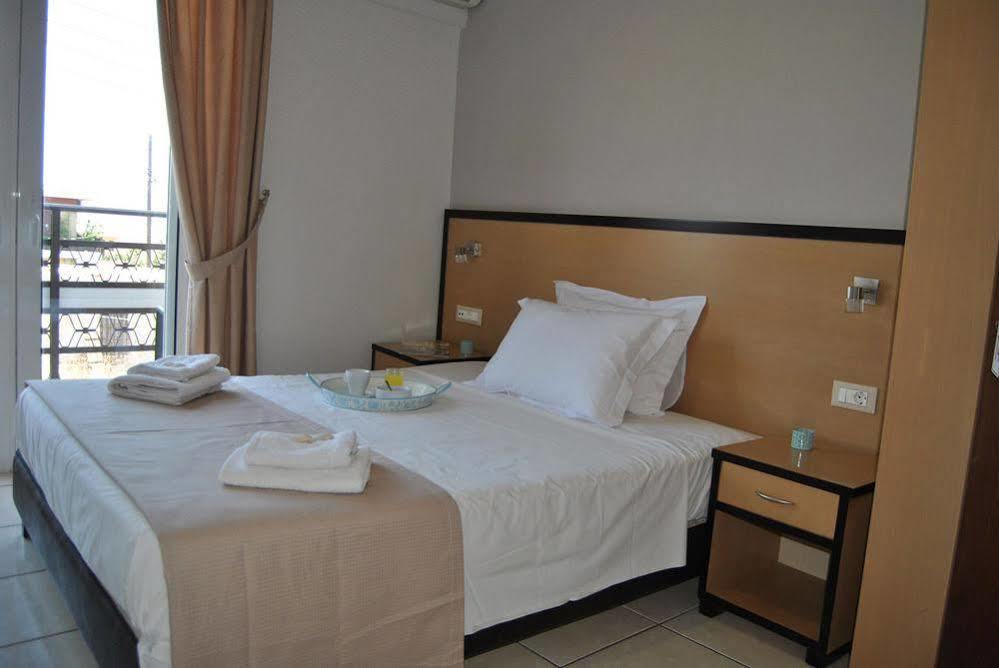 Theofilos City Hotel Chania  Exterior photo